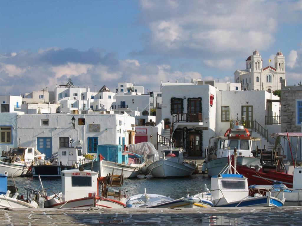 Aparthotel Sunloft-Paros Naousa  Exterior foto
